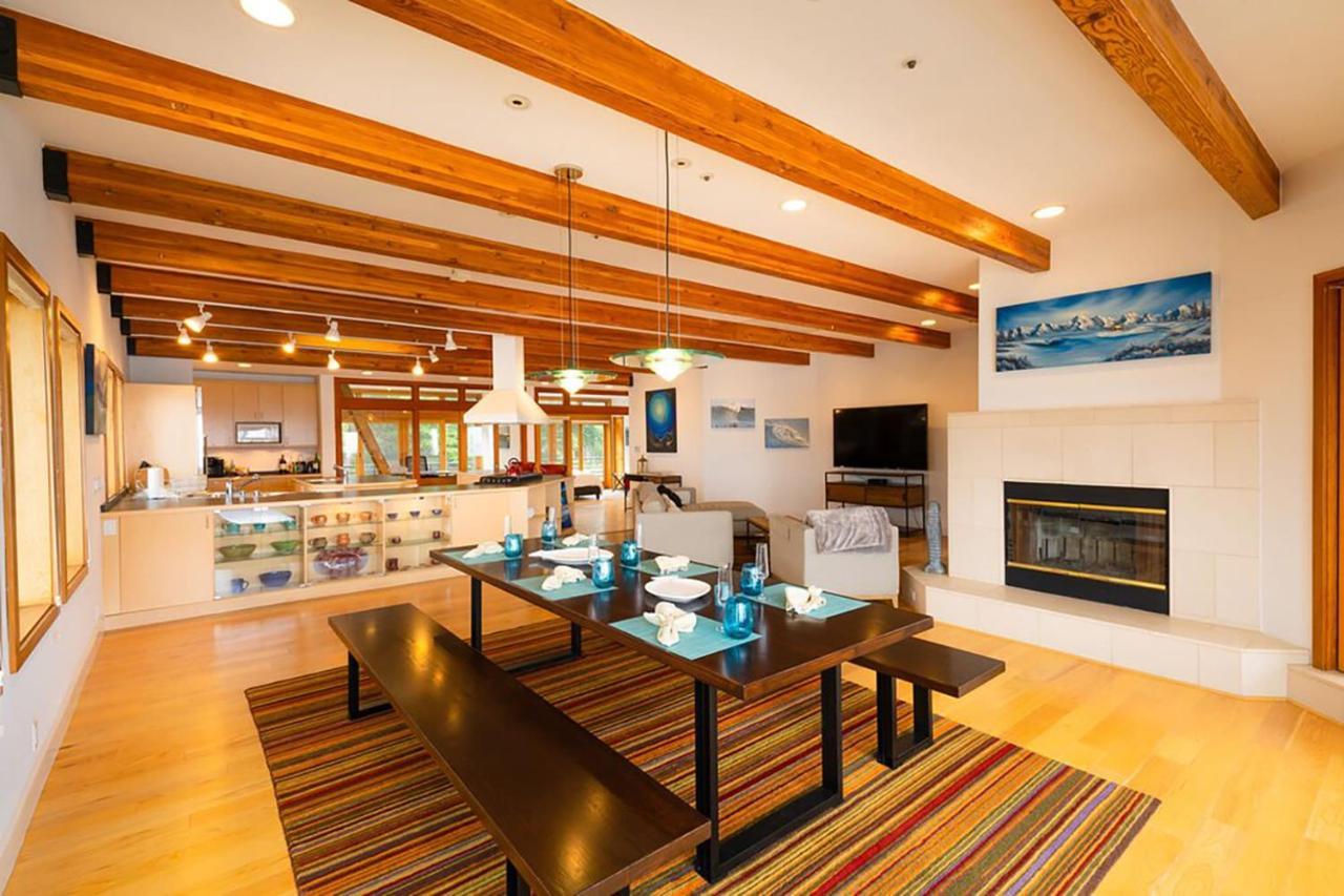 Luxury Beachfront Penthouse Walk To The Beach Restaurants Entertainment Half Moon Bay Exterior photo