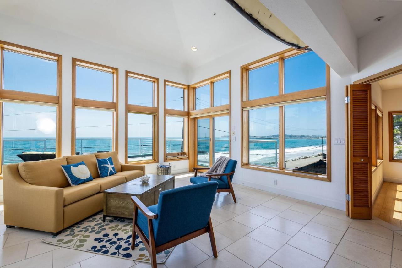 Luxury Beachfront Penthouse Walk To The Beach Restaurants Entertainment Half Moon Bay Exterior photo