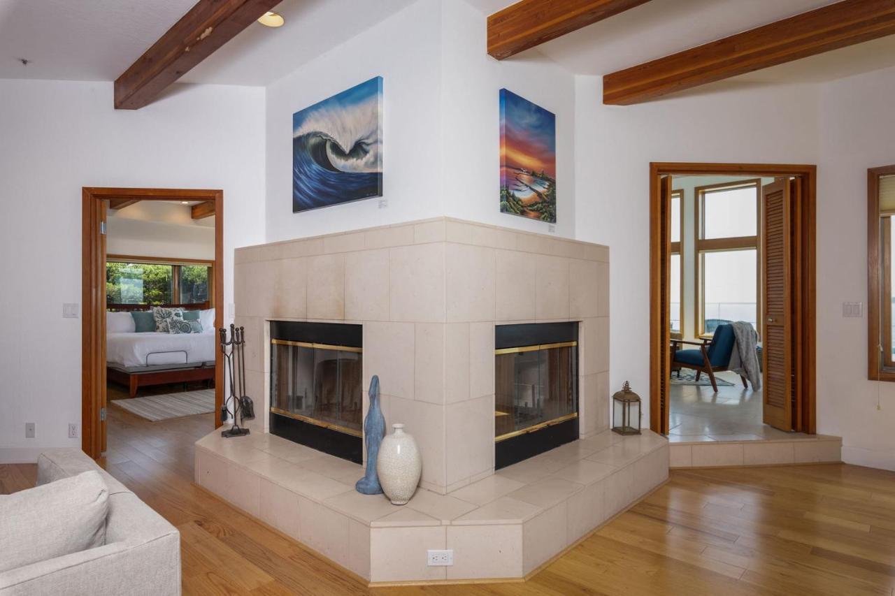 Luxury Beachfront Penthouse Walk To The Beach Restaurants Entertainment Half Moon Bay Exterior photo