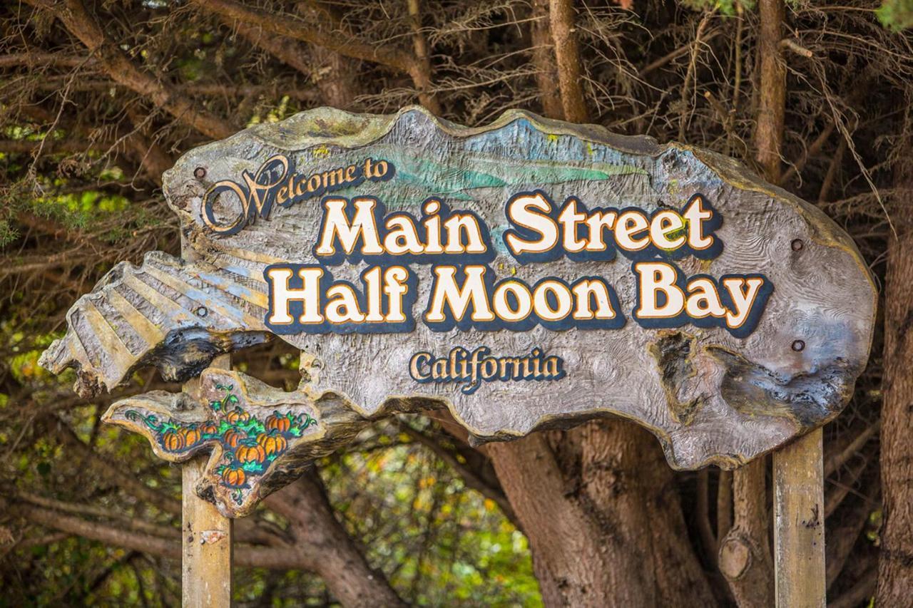 Luxury Beachfront Penthouse Walk To The Beach Restaurants Entertainment Half Moon Bay Exterior photo